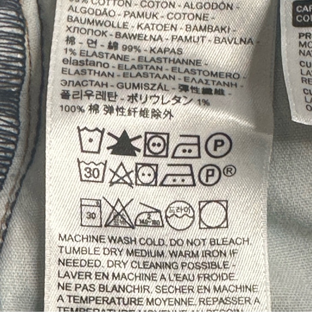 🔴 SOLD- Levi’s Ribcage High Rise Button Fly Cut Off Denim Shorts Distressed - Picture 11 of 11